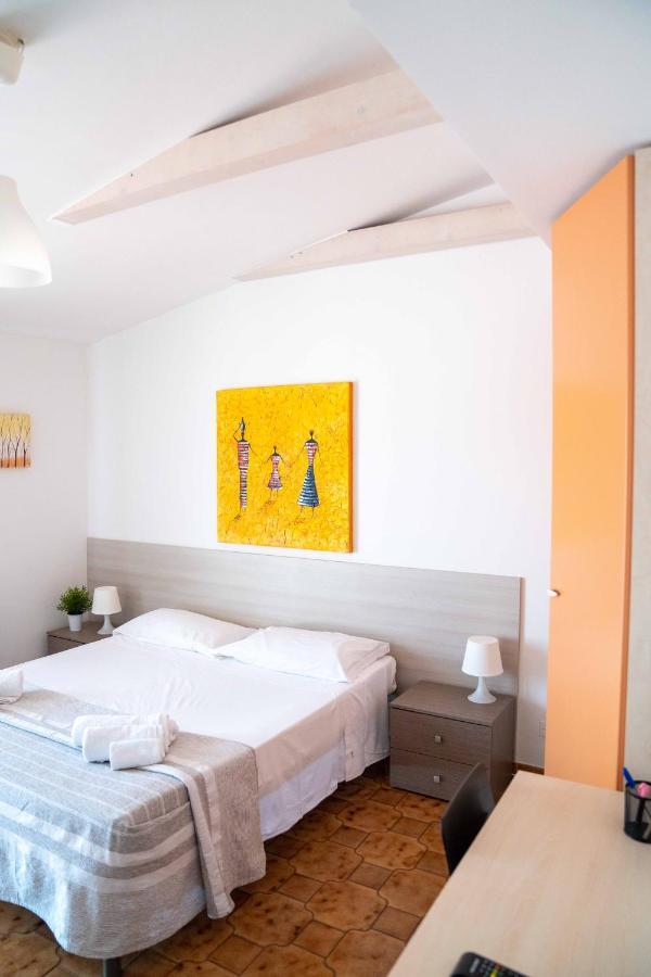 Queen'S Bed & Breakfast Grisolia Luaran gambar