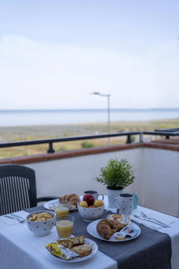 Queen'S Bed & Breakfast Grisolia Luaran gambar